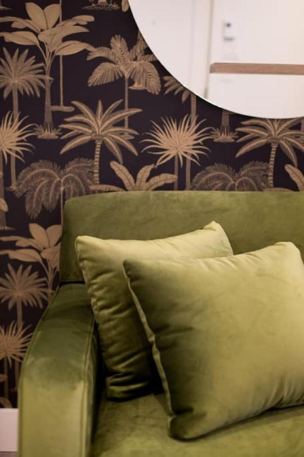 Palms Little Italy Studio With Full Bathroom By Denstays Монреаль Экстерьер фото